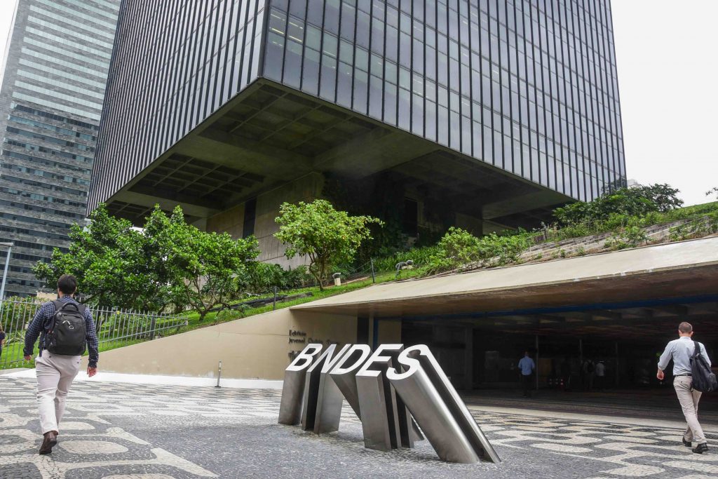 BNDES vai disponibilizar R$ 14,8 bi para pequenos produtores da agricultura familiar