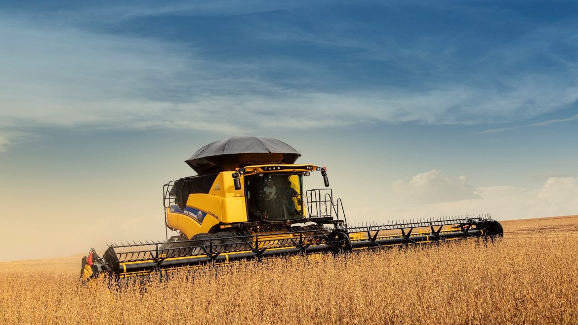Vendas de máquinas agrícolas devem recuar 25% este ano, projeta Fenabrave