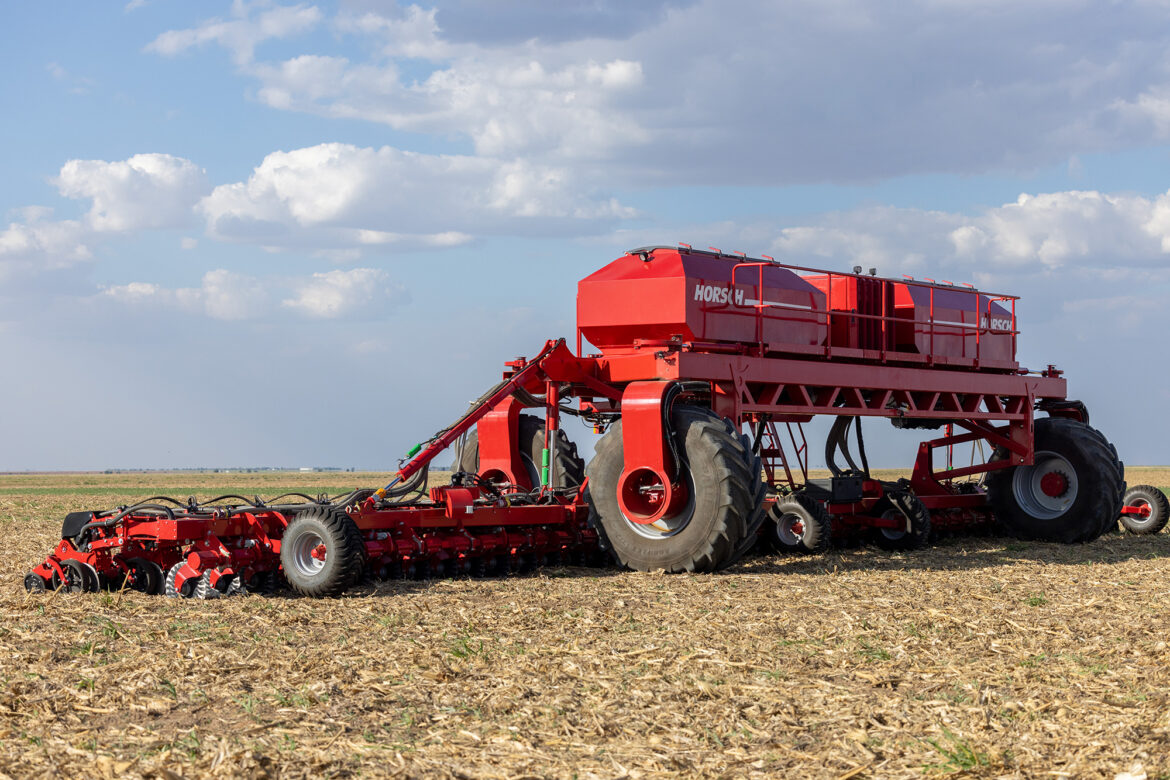 Horsch apresenta pela primeira vez semeadora autônoma Gantry