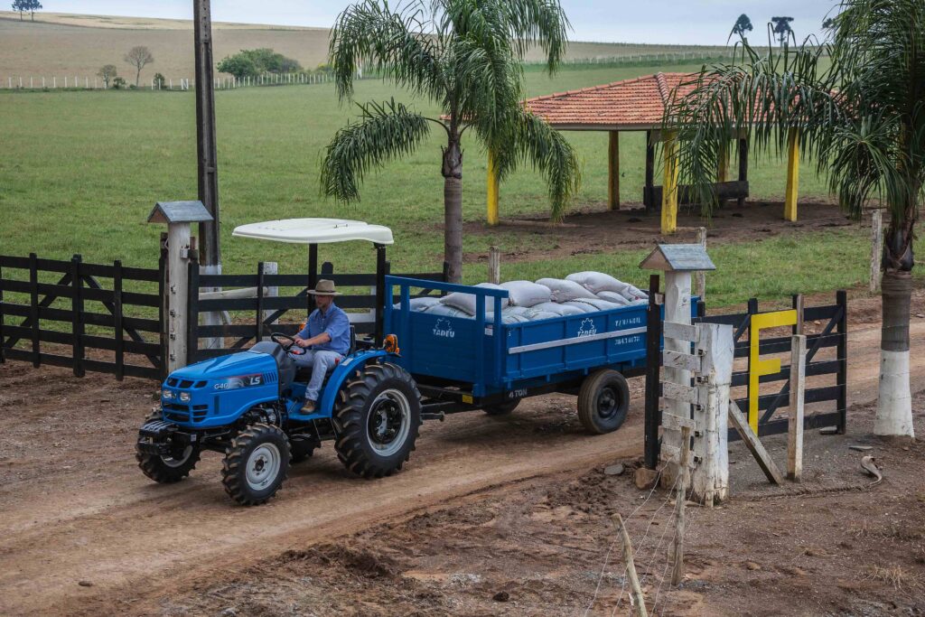 
LS Tractor participa da Expointer com tratores para a Agricultura Familiar 