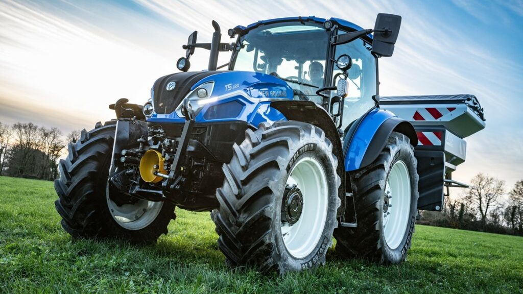 New Holland apresenta atualização da linha de tratores T5 Dual Command 