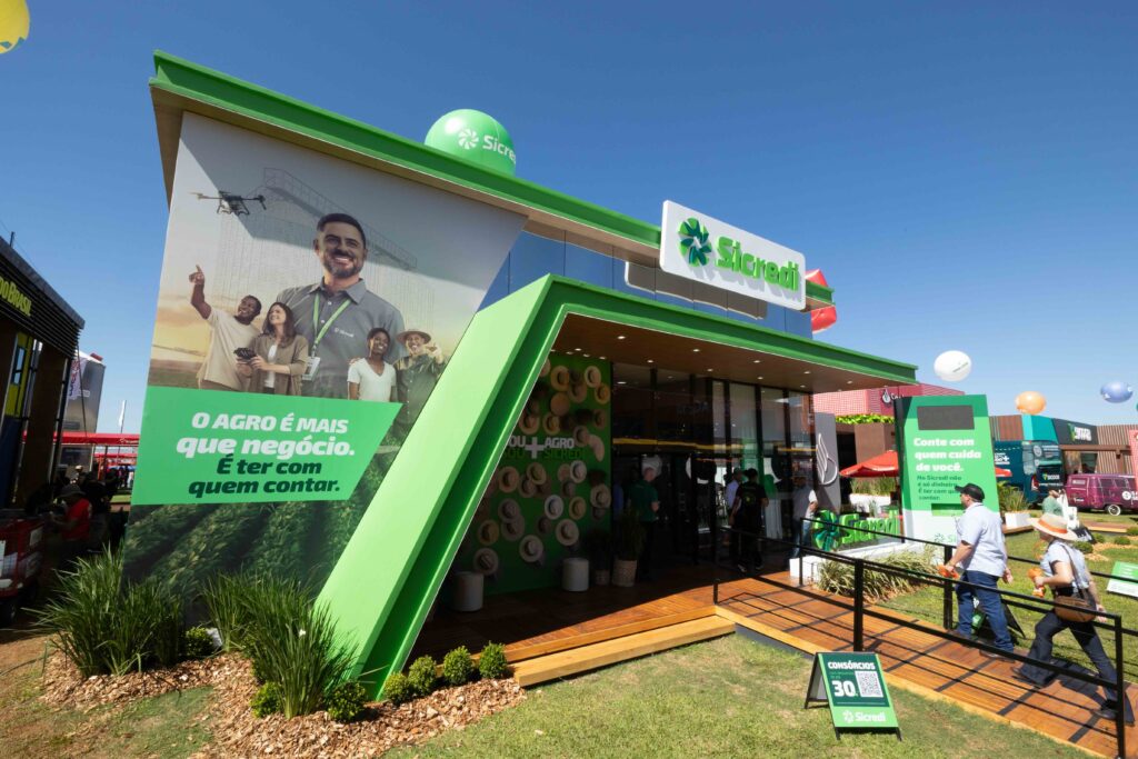 Sicredi prevê liberar R$ 22 bilhões na safra 2025/26 para produtores do Paraná, SP e RJ