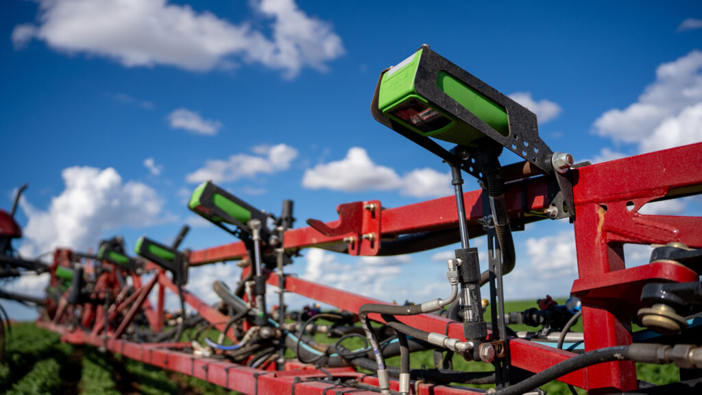 Prestação de serviço em pulverização localizada gera oportunidade para pequenos produtores - Prestação de serviço em pulverização localizada gera oportunidade para pequenos produtores