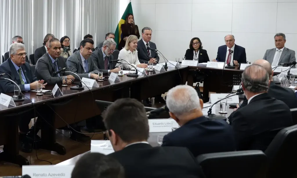 Agro teme perda de safras e apoia negociação do governo com EUA