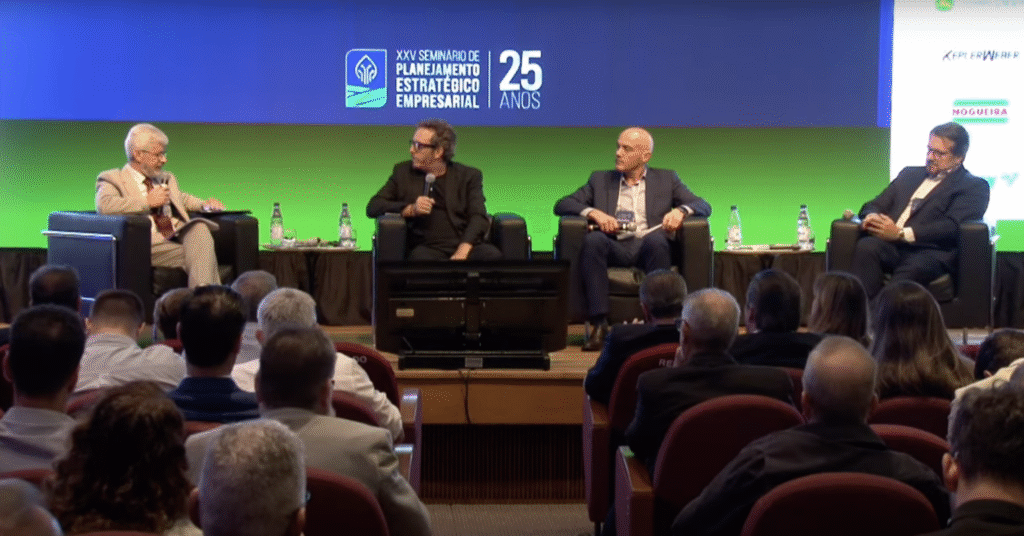 Setor de máquinas agrícolas deve crescer 3,4% em 2026, projeta Abimaq