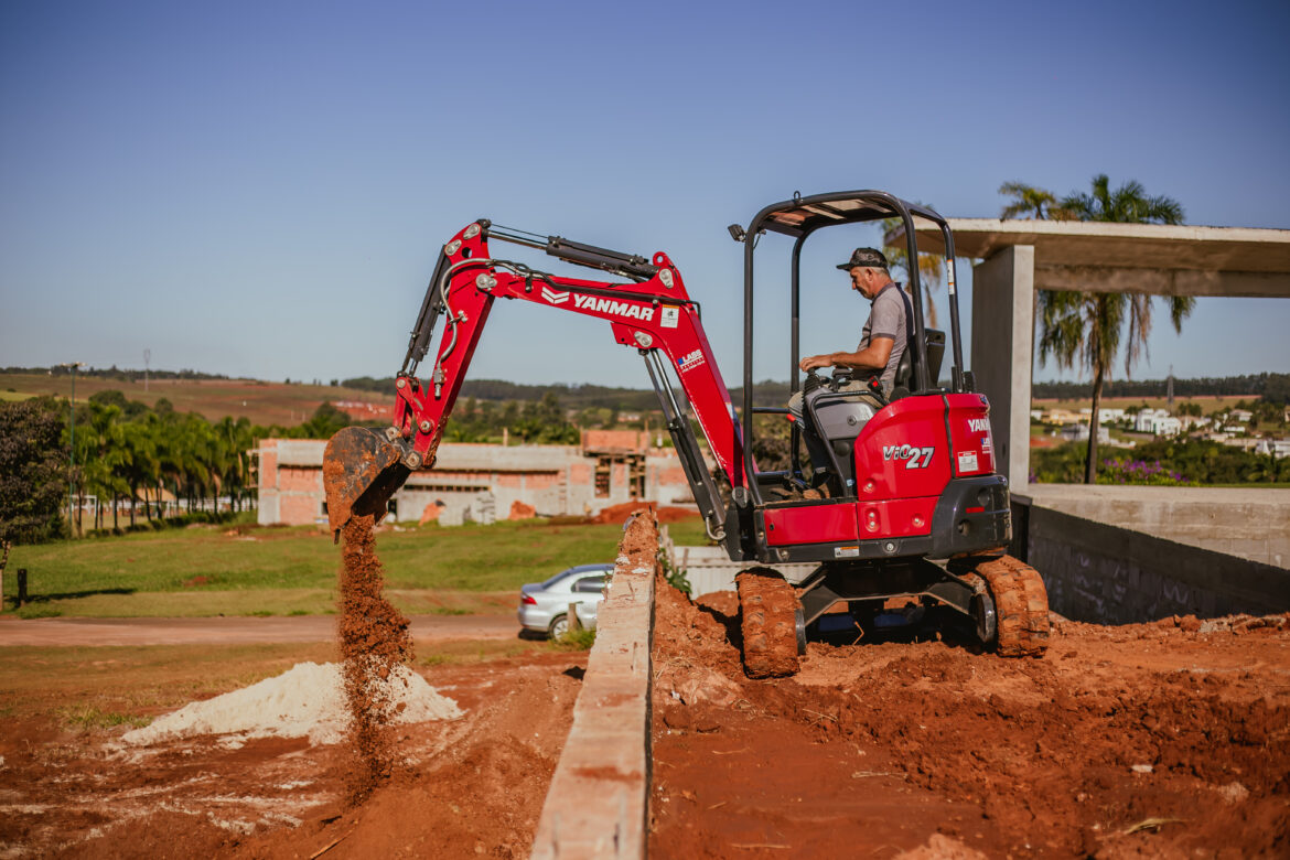 Yanmar apresenta equipamentos da linha agrícola em versões cabinadas no Show Rural