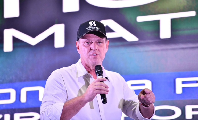 Ministro Carlos Fávaro participa da abertura do Show Safra 2026 em Mato Grosso