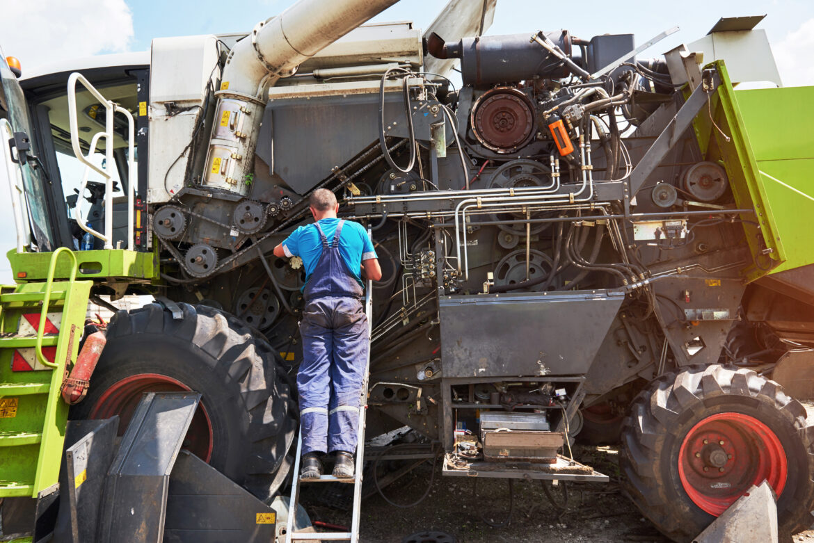 manutenção do trator agrícola