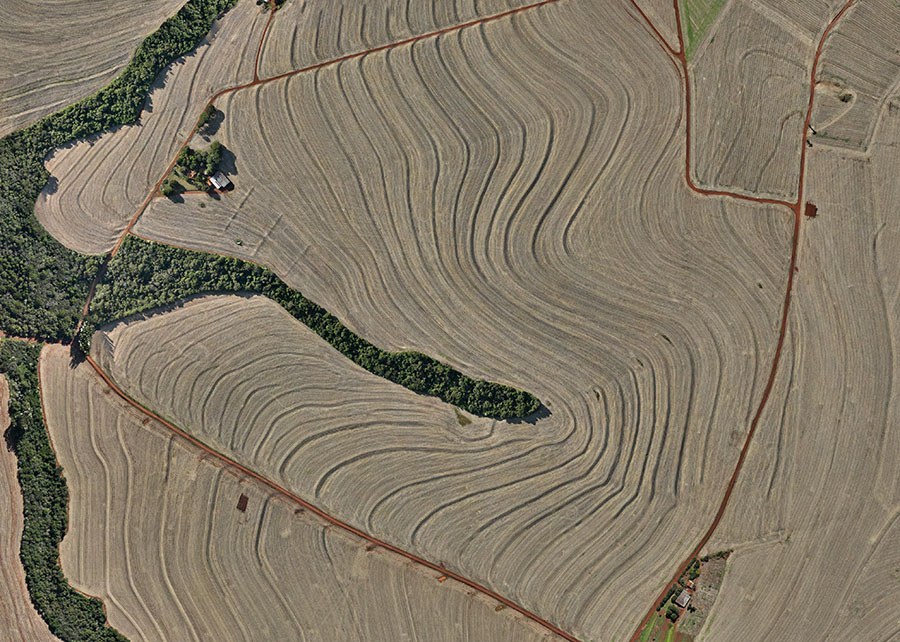 Geotecnologia usada no redimensionamento de terraços favorece a conservação do solo 