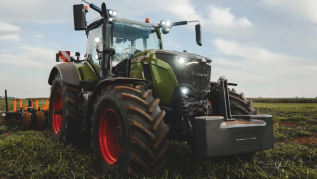 Guia atualizado: 10 dos melhores tratores agrícolas disponíveis no Brasil - melhores tratores agrícolas Fendt 726 Vario Gen7 – transmissão continuamente variável